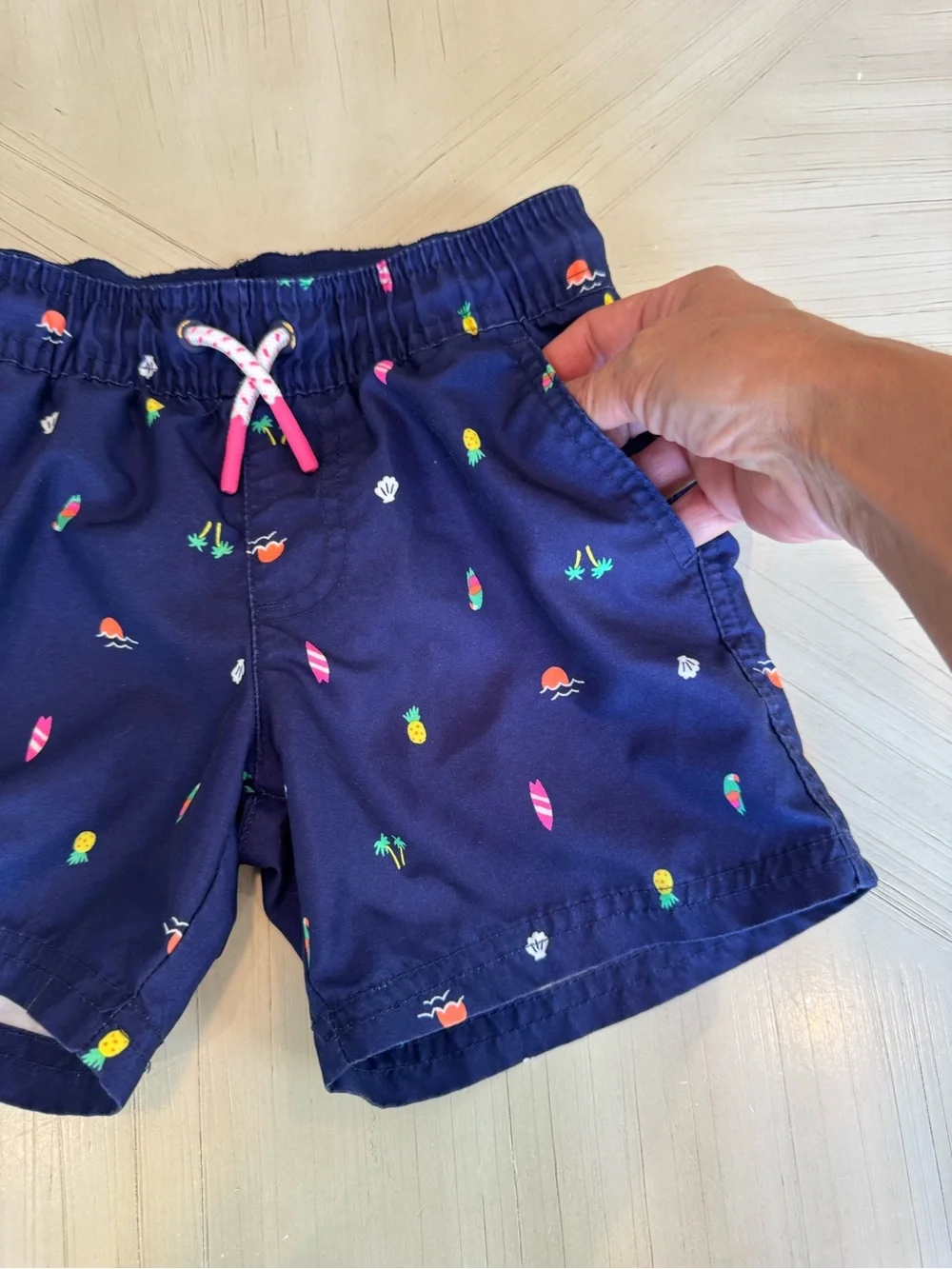 Cat & Jack Boys’ Swim Trunks Shorts XS 4/5 Navy Tropical Print